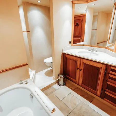 Le Balcon Du Paquier - 200 M - 2 & 2 Salles De Bains * Annecy